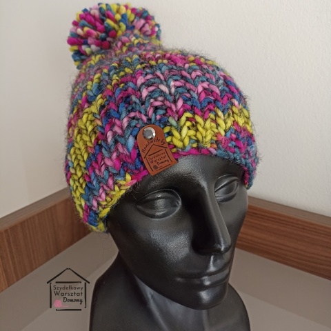 Zimowa czapka z pomponem